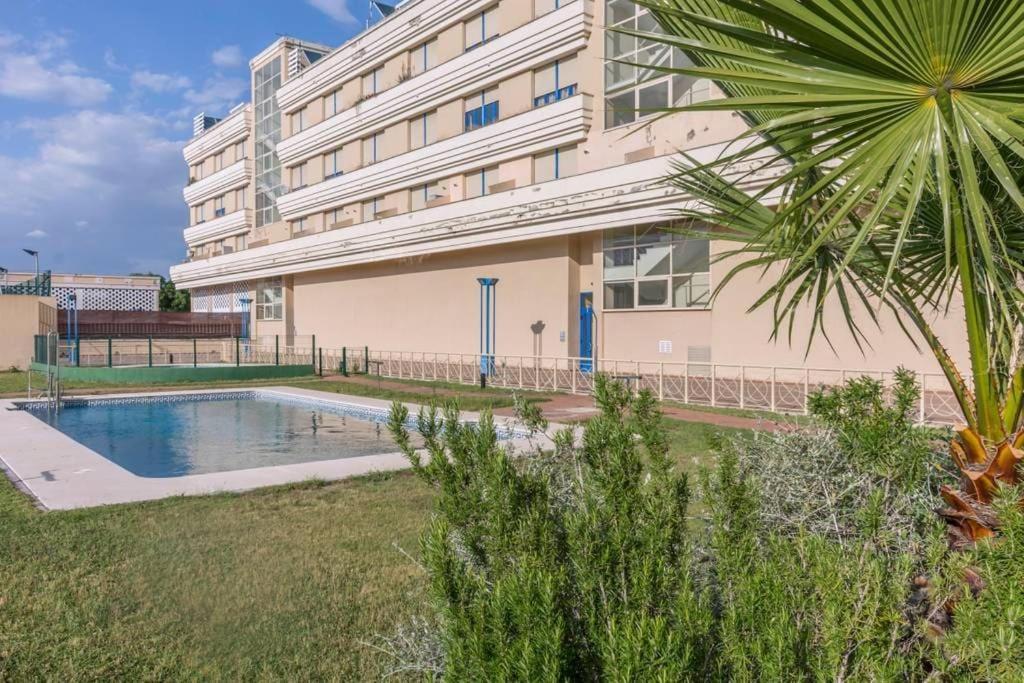 Fibes Con Piscina Y Parking Gratis Apartamento Sevilla Este מראה חיצוני תמונה