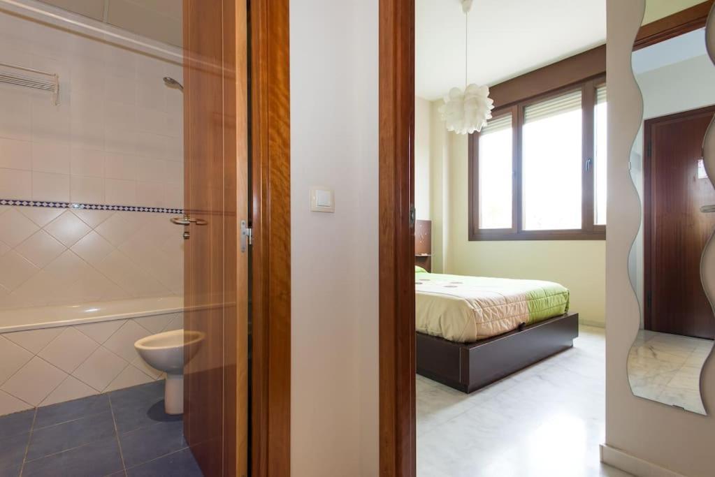 סביליה Fibes Apartamento Con Parking Gratis מראה חיצוני תמונה