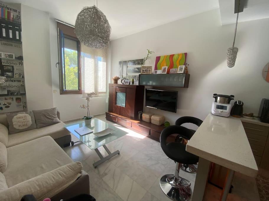 Fibes Con Piscina Y Parking Gratis Apartamento Sevilla Este מראה חיצוני תמונה